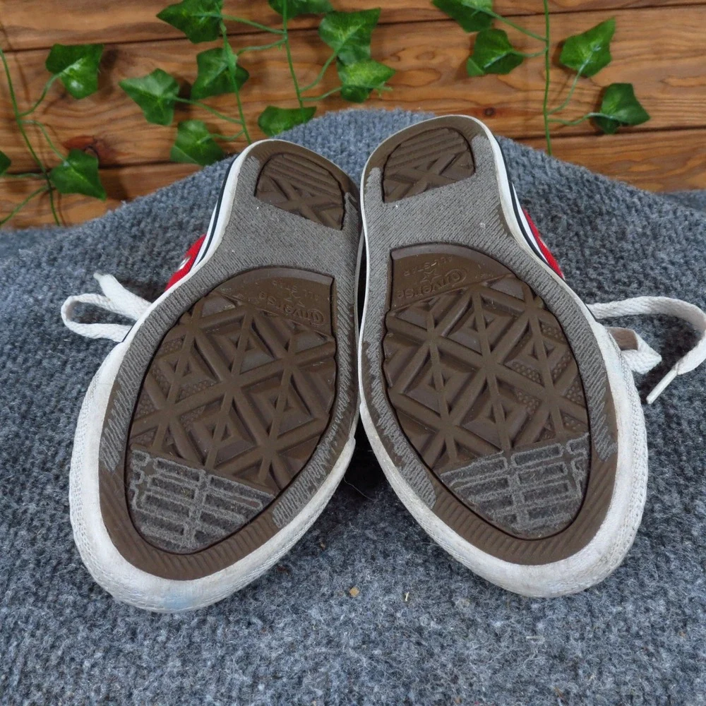Converse‎ Chuck Taylor All Star Unisex Toddler Low Top Shoe Size 11 Casual Red